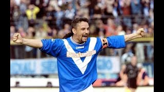 Roberto Baggio top 5 goals for Brescia Calcio 20002004 • Il Divin Codino [upl. by Ahseekan]