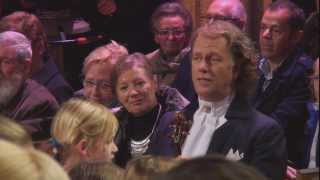 Es wird scho glei Dumpa  André Rieu [upl. by Ilatfen]