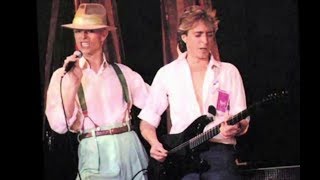 BOWIE Ft MICK RONSON  JEAN GENIE  LIVE 83 [upl. by Kacey284]